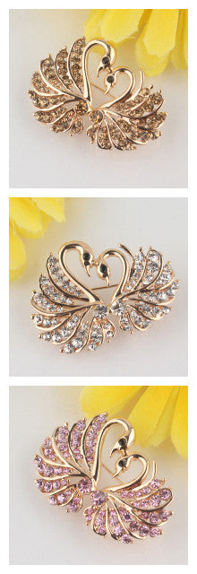 Broche Cisne con Diamantes Completos - Image 6