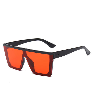 Oversized flat-top sunglasses with a brown tortoise shell frame and brown gradient lenses. - Image 8