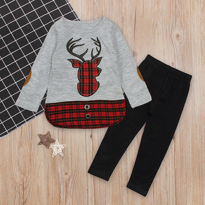 Conjunto Infantil Dos Piezas: Blusa Roja con Patrón de Alce y Pantalón Cuadros - Image 7