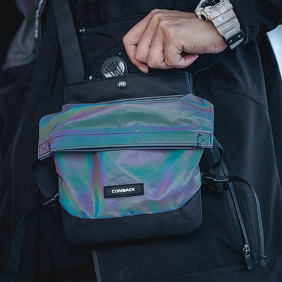 Bolsa Mensajera Reflectante Multicolor con Estilo Funcional - Image 9