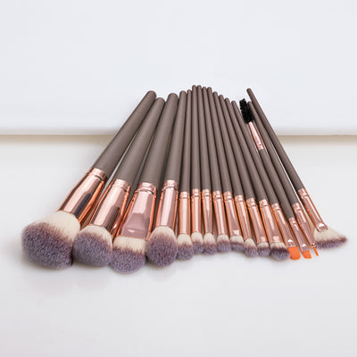 Set Completo de Brochas de Maquillaje Profesional - Image 12