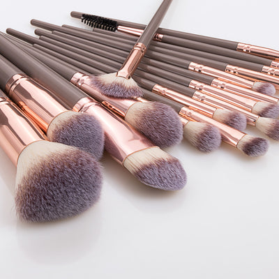 Set Completo de Brochas de Maquillaje Profesional - Image 6