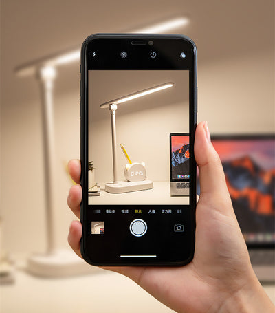 Lámpara LED de Escritorio con Protección Ocular, Reloj, Cargador USB y Soporte para Bolígrafos - Image 10