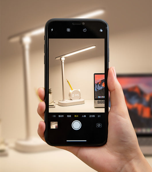 Lámpara LED de Escritorio con Protección Ocular, Reloj, Cargador USB y Soporte para Bolígrafos - Image 10