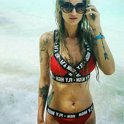 Conjunto Deportivo Bikini Ombligo Descubierto con Banda Elástica Letras - Image 4