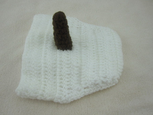 Suéter de Crochet Artesanal para Sesiones Fotográficas de Recién Nacidos - Image 7