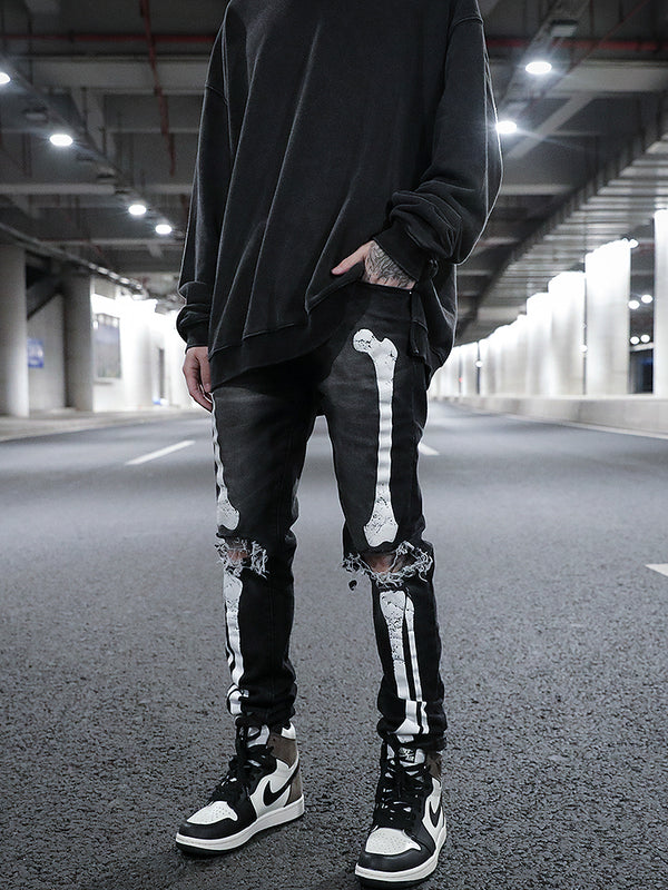 Jeans Slim Fit Rotos con Estampado de Calavera y Detalles de Bigotes de Gato