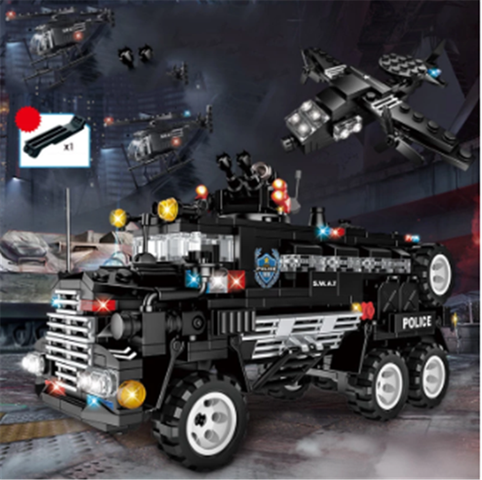 Vehículo de Combate Militar con Bloques Pequeños - Image 8