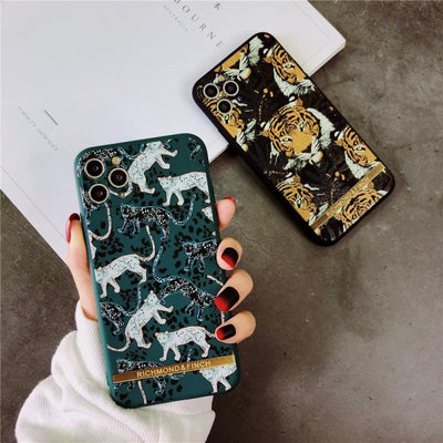 Funda Personalizada para iPhone con Grabado en Relieve - Image 9