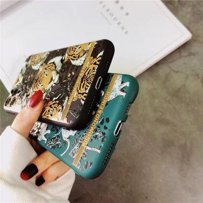 Funda Personalizada para iPhone con Grabado en Relieve - Image 4