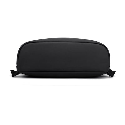 Mochila Impermeable para Viajes y Trabajo con Compartimento para Laptop - Image 3