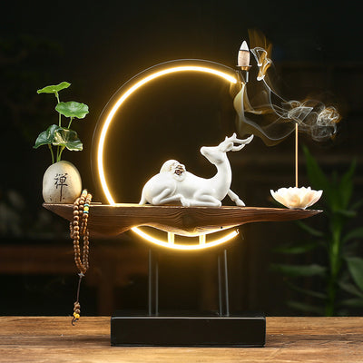 Anillo Luminoso de Venado en Porcelana Blanca para Sala de Estar - Image 5