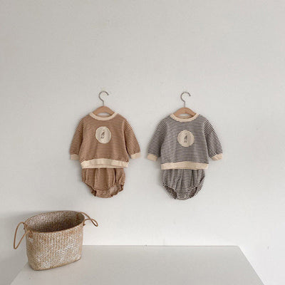 Conjunto de Dos Piezas para Bebé con Diseño a Rayas - Image 7