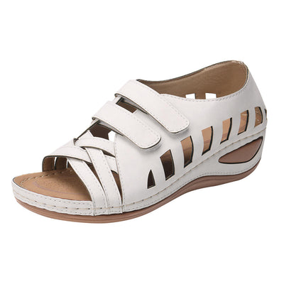 Sandalias Tipo Pez con Velcro y Diseño Calado - Image 5