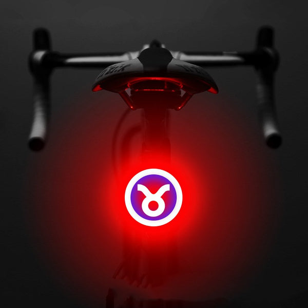 Luz Trasera Inteligente para Bicicleta con Sensor de Frenado y Carga USB