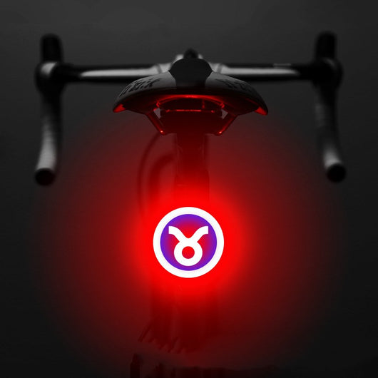 Luz Trasera Inteligente para Bicicleta con Sensor de Frenado y Carga USB - Image 2