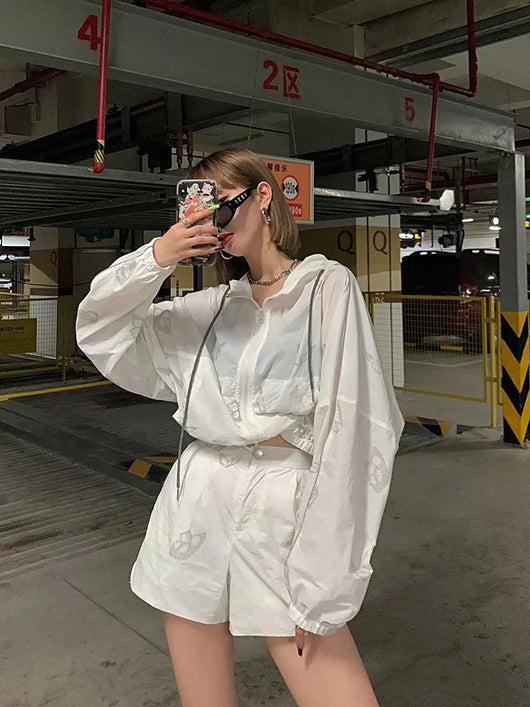 Conjunto Deportivo Mujer con Estampado Reflectante Mariposa y Sudadera