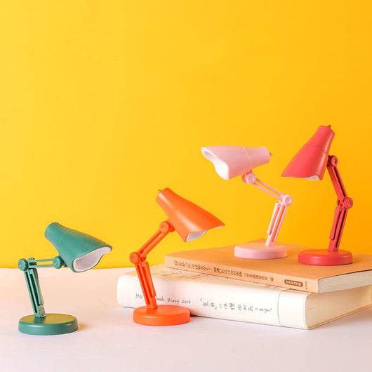 Lámpara LED Clip Flexible para Lectura - Protección Visual Portátil