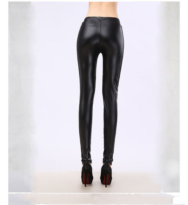 Leggings de Cuero Sintético con Encaje Rosa de Nueve Puntos
