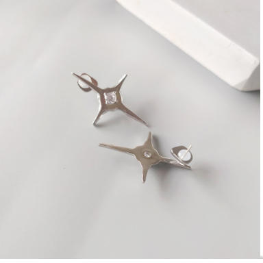Aretes de Plata 925 Diseño Estrella Cruz - Estilo Europeo y Americano - Image 5