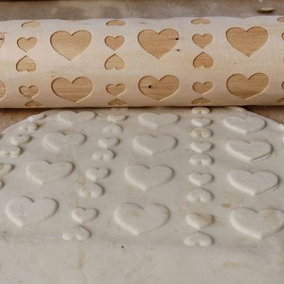 Rodillo de Amasar de Madera con Grabado Láser Patrón de Amor - Image 6
