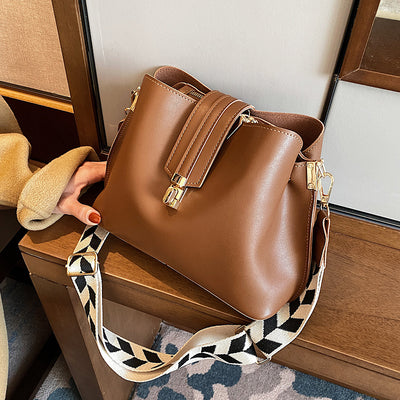 Bolsa Mensajera Retro Estilo Cubo - Versátil para Cualquier Ocasión - Image 9