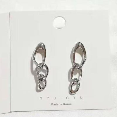 Aretes de Metal Brillante con Diseño Europeo y Americano
