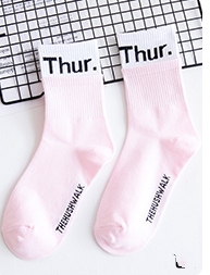 Calcetines Tubo de Algodón con Combinación de Letras y Colores para Mujer - Image 19