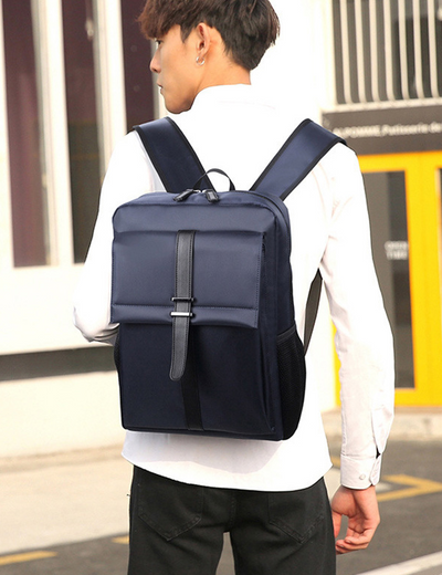 Mochila Ejecutiva Impermeable para Laptop y Viajes - Image 12