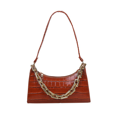 Bolso Bandolera con Cadena y Diseño Baguette Axilar - Image 15