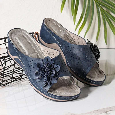 Sandalias Retro con Flores Caladas y Plataforma Elevadora - Image 11