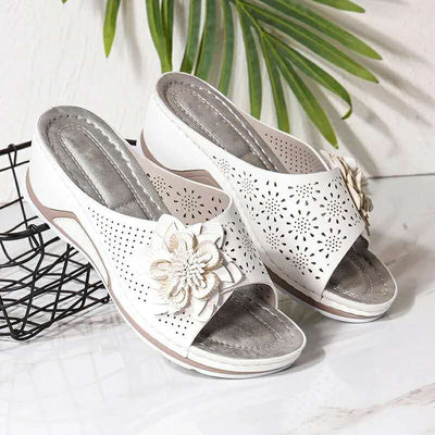Sandalias Retro con Flores Caladas y Plataforma Elevadora - Image 10