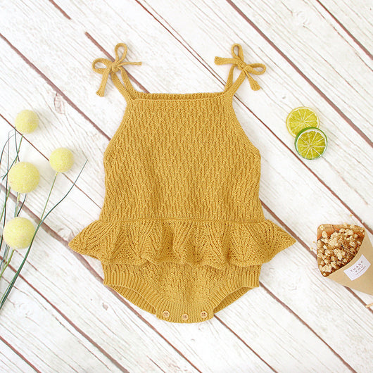 Pelele de Punto para Bebé Niña con Volantes y Tirantes - Image 6