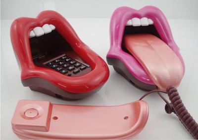 Teléfono Labios Rojos Sexy - Diseño Fashion Retro - Image 2