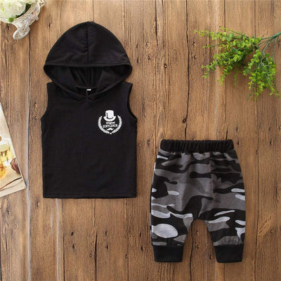 Conjunto de 2 Piezas para Niño: Playera sin Mangas con Capucha y Pantalón Camuflaje - Image 9