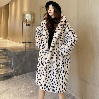 Abrigo de Cuero Sintético Estampado Leopardo para Mujer - Image 3