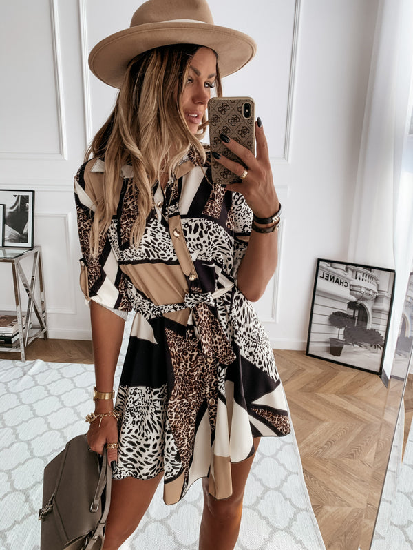 Vestido Corto Estampado para Mujer - Diseño Moderno y Versátil