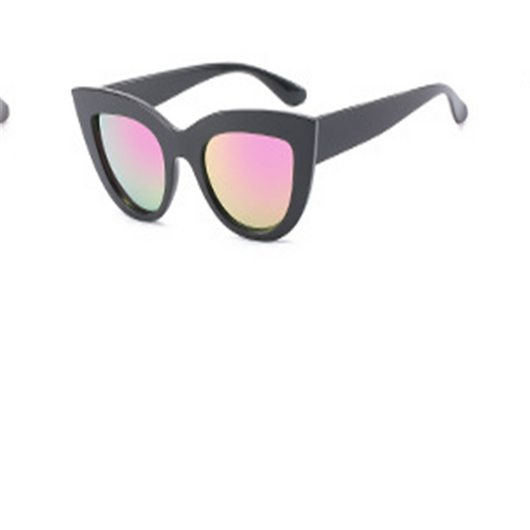 White cat-eye sunglasses with purple gradient lenses, featuring a retro and trendy style. - Image 5