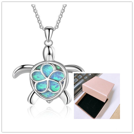 Collar Colgante de Tortuga con Flor Azul en Resina Epoxi para Mujer - Image 5