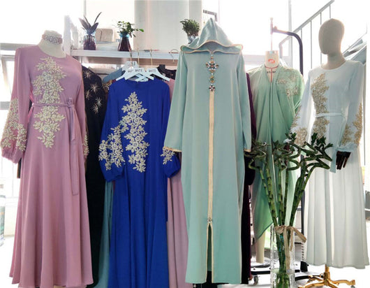 Vestido Holgado Aguacate con Capucha - Diseño Marroquí Viajero - Image 4