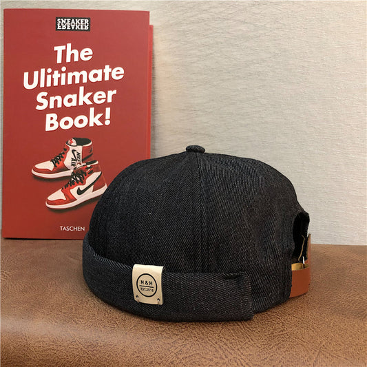 Gorro Retro Vintage con Letras Audaces - Image 2