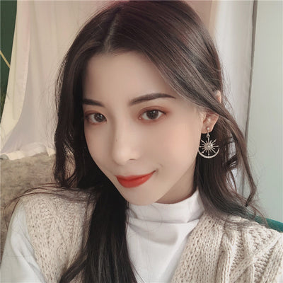 Aretes de Estrella y Luna Incrustados - Diseño Minimalista para Chicas Modernas - Image 10