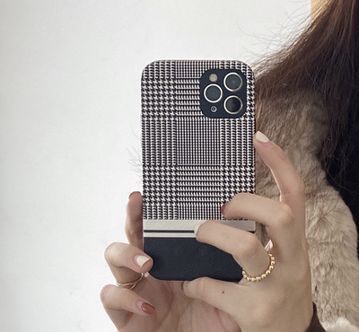 Funda para iPhone 11 Compatible con Apple, Patrón Pata de Gallo Negro - Image 7
