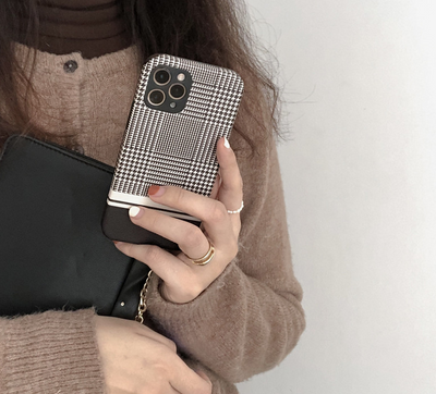 Funda para iPhone 11 Compatible con Apple, Patrón Pata de Gallo Negro - Image 5
