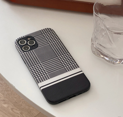 Funda para iPhone 11 Compatible con Apple, Patrón Pata de Gallo Negro - Image 3