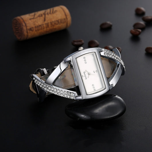 Reloj de Pulsera con Cruz Personalizado para Hombre con Números Romanos - Image 12