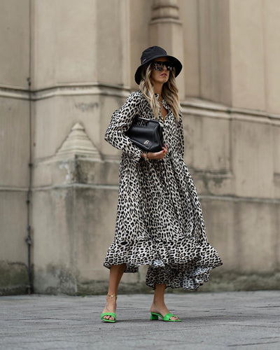 Vestido Largo Estampado Leopardo con Manga Larga y Escote en V