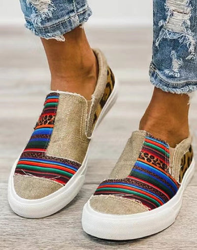 Zapatillas Canvas Bajas con Combinación de Colores para Mujer - Image 8