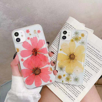 Funda de Silicona Floral Compatible con iPhone - Image 12