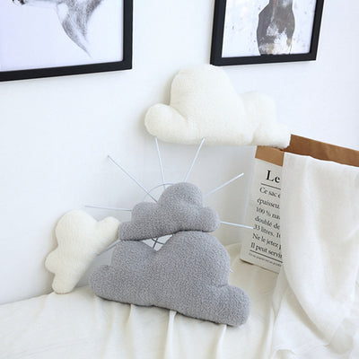 Almohada Nube Suave Gris y Blanca - Peluche Decorativo para Bebé y Habitación Infantil - Image 2